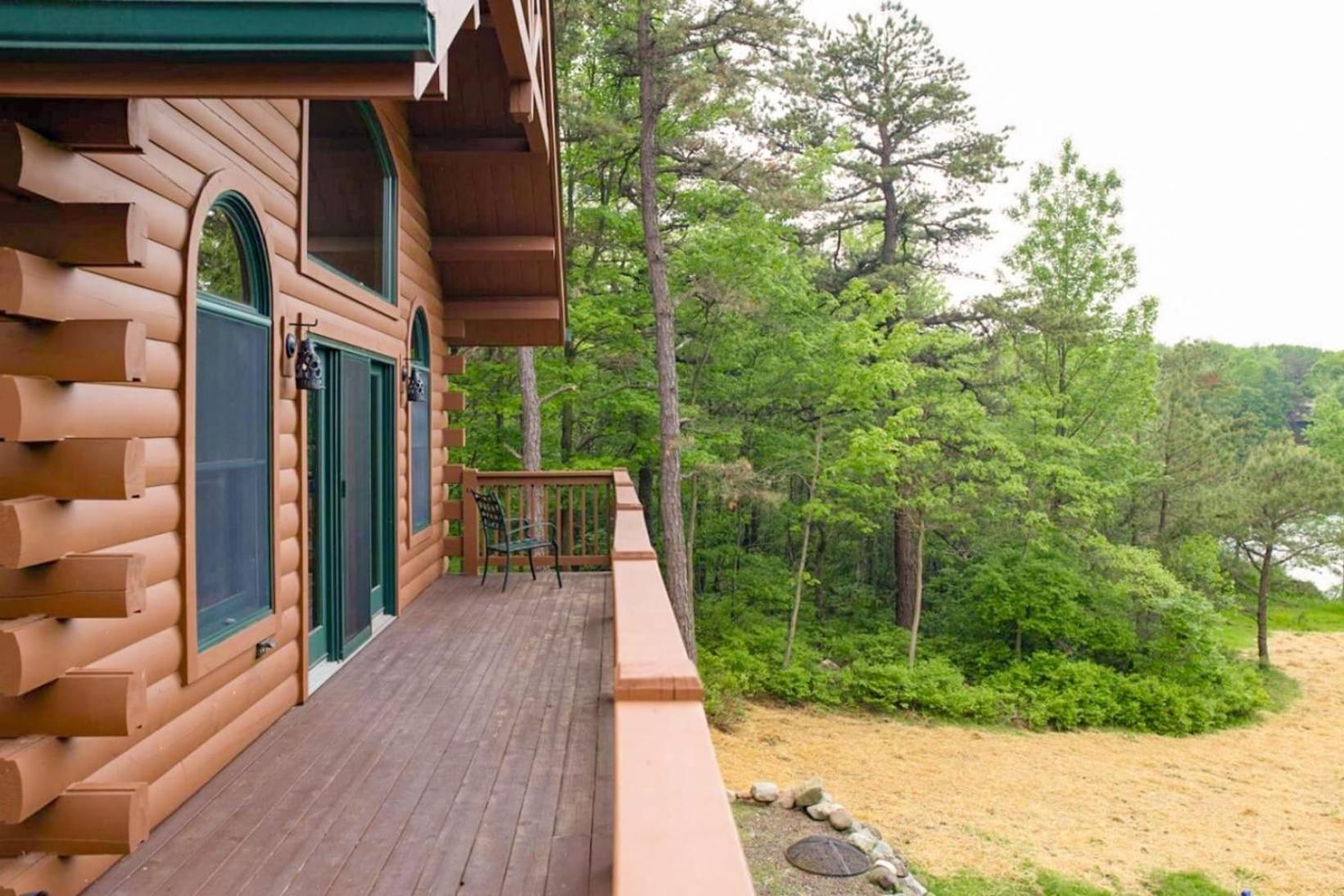 Holiday home Deer Haven Cabin By Avantstay Waterfront Dock Firepit Long Pond