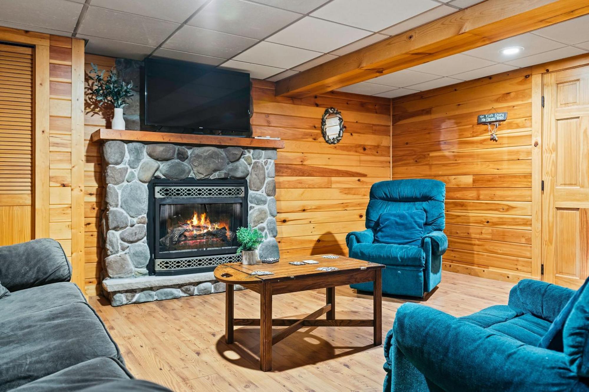 Deer Haven Cabin By Avantstay Waterfront Dock Firepit Long Pond